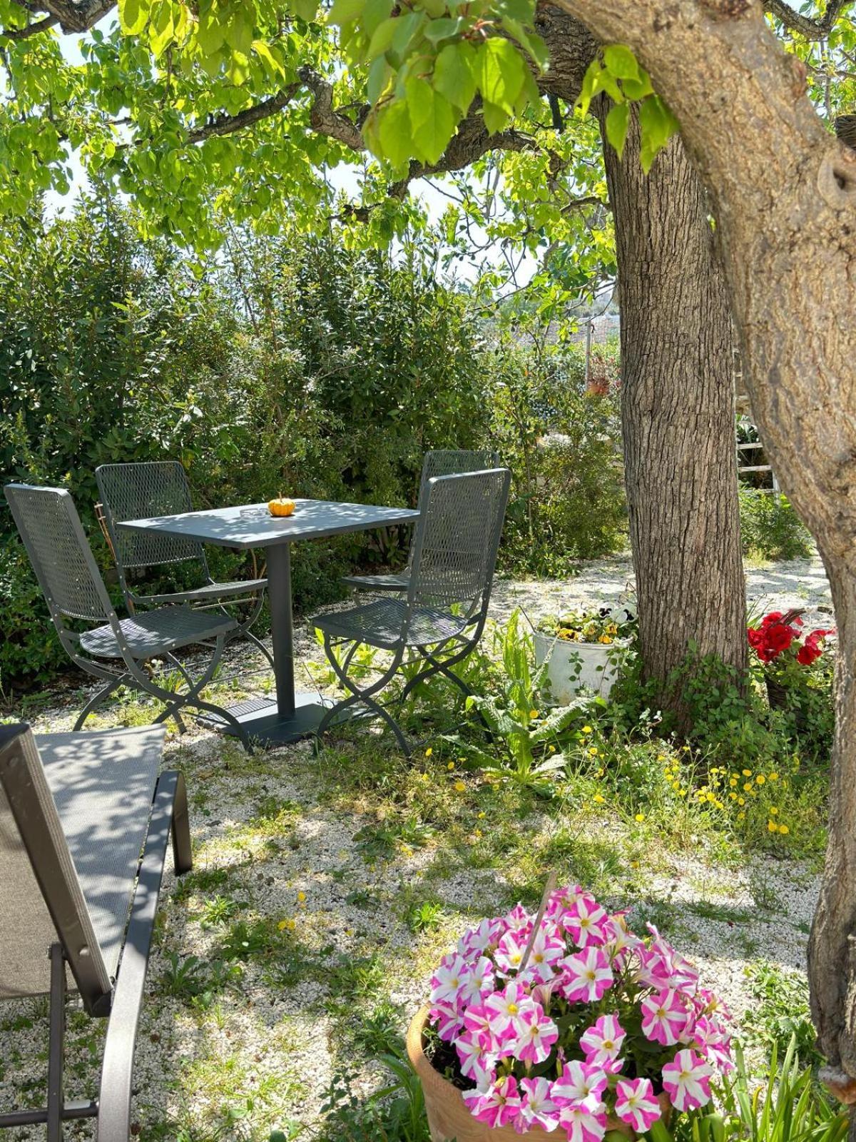 Trulli Resort Aia Piccola Альберобелло Экстерьер фото