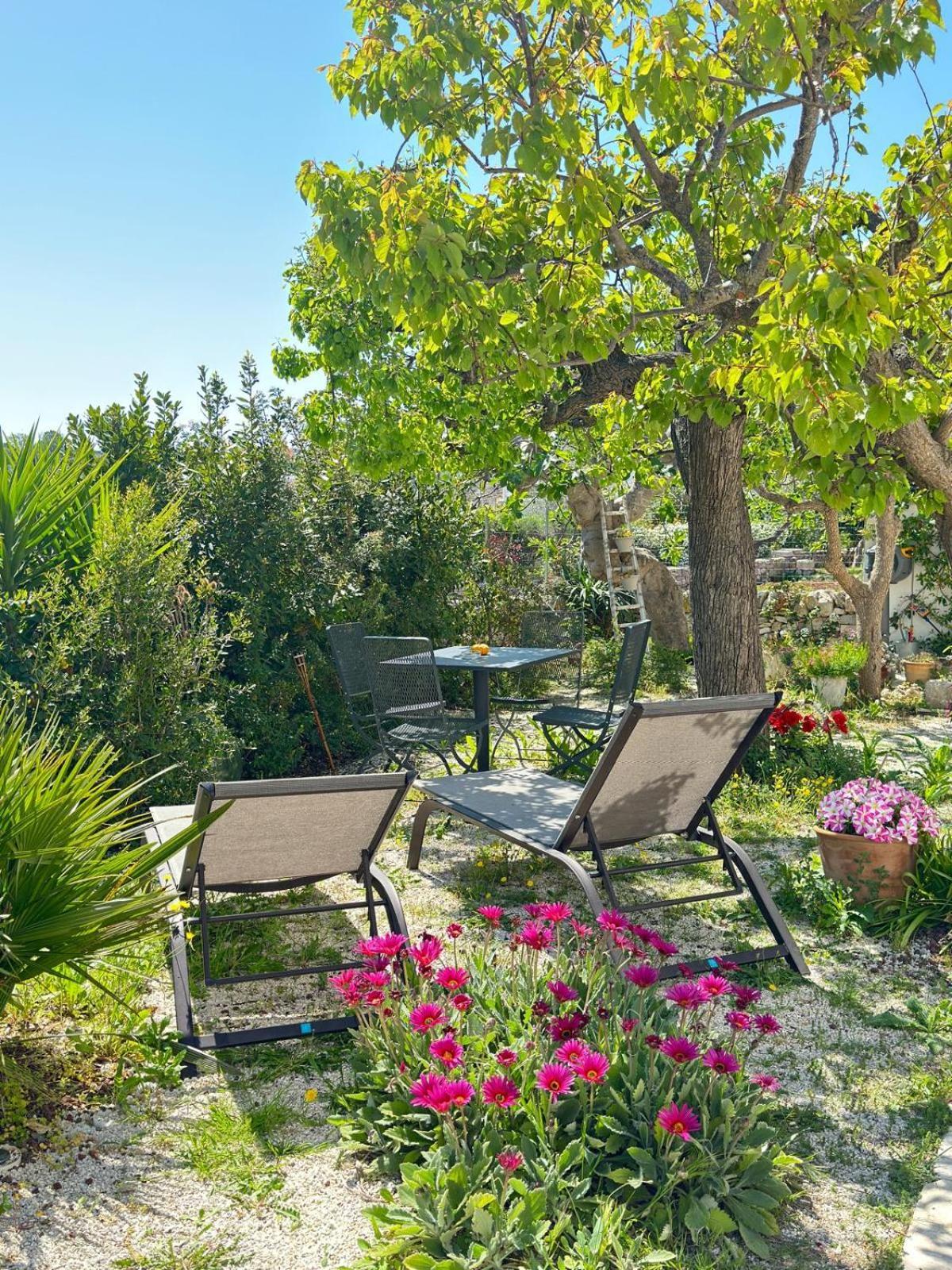Trulli Resort Aia Piccola Альберобелло Экстерьер фото