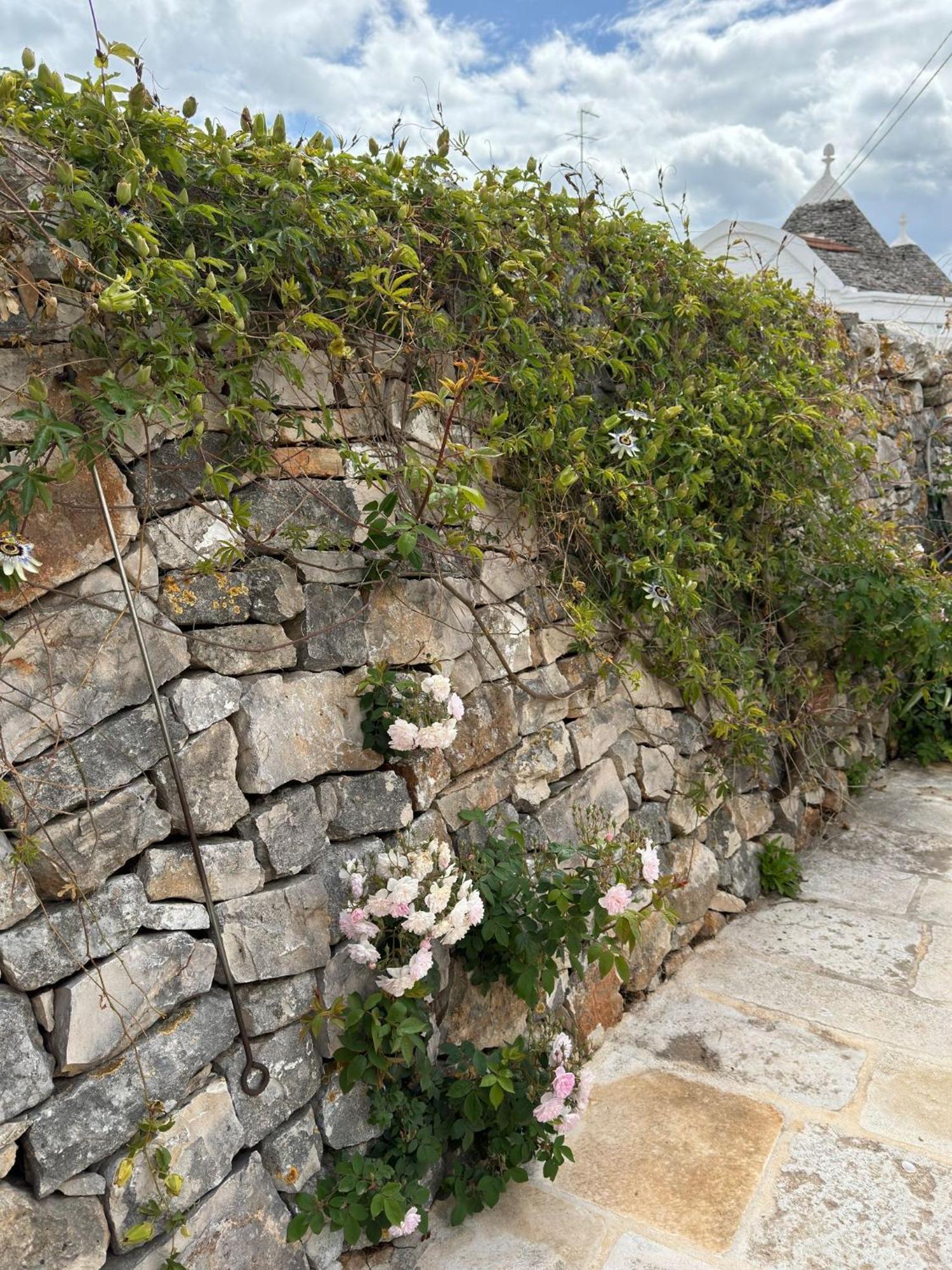 Trulli Resort Aia Piccola Альберобелло Экстерьер фото